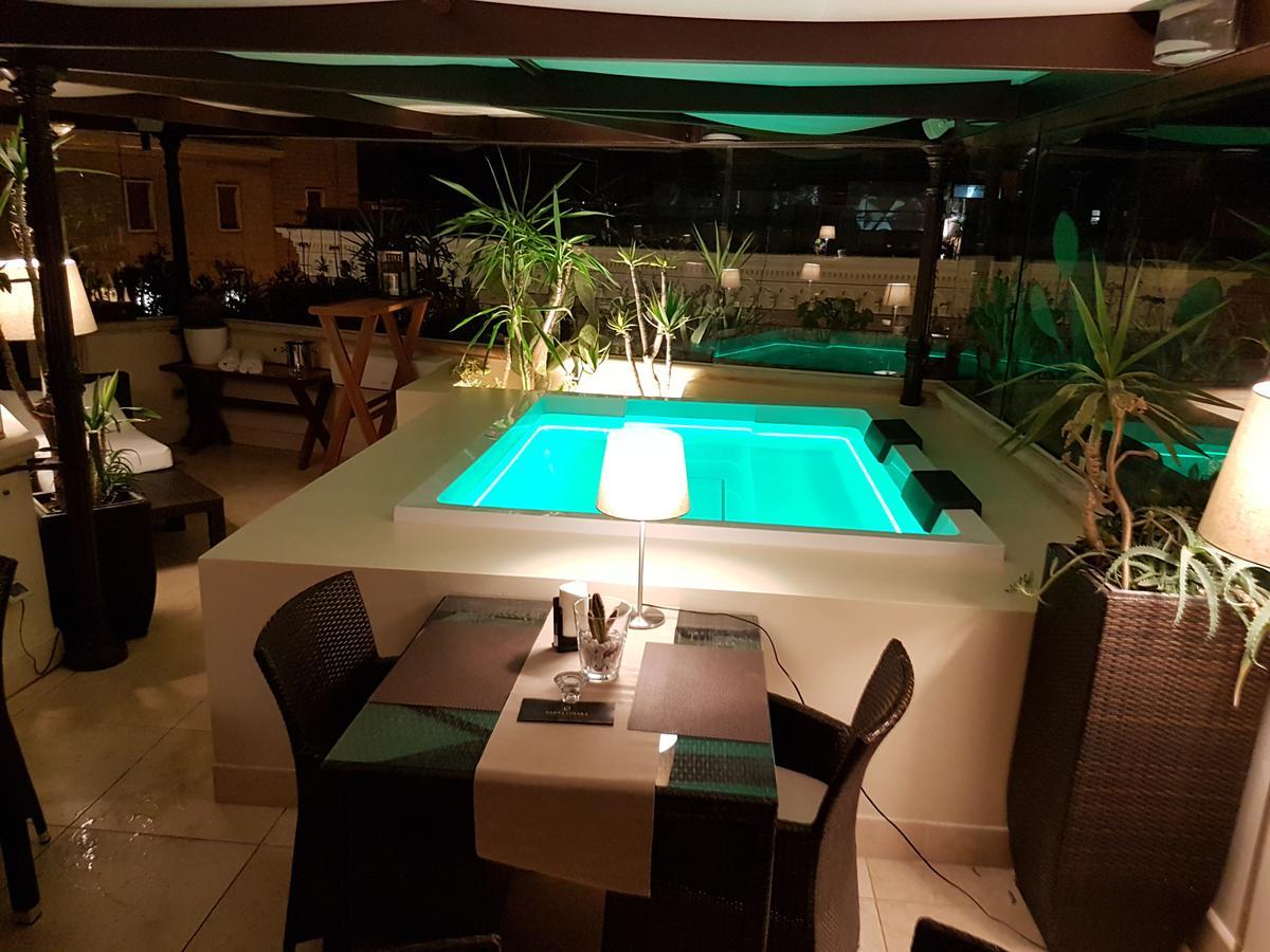 Suite Hotel Santa Chiara Лече Екстериор снимка